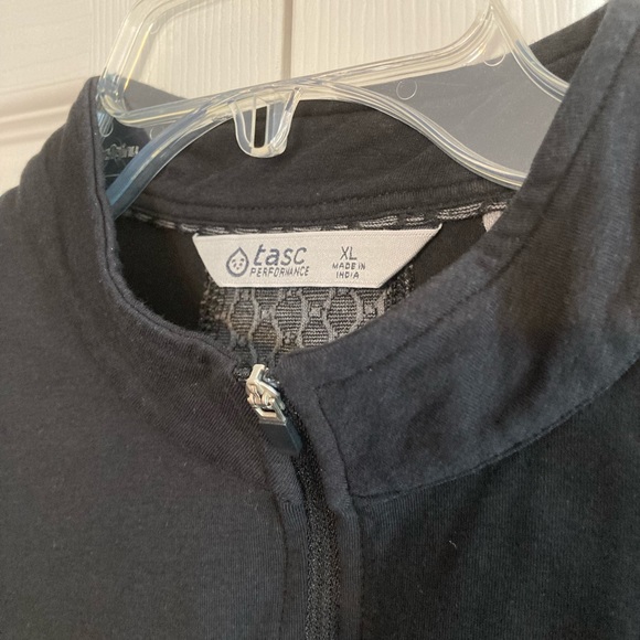 Tasc Performance Half Zip - Picture 2 of 7